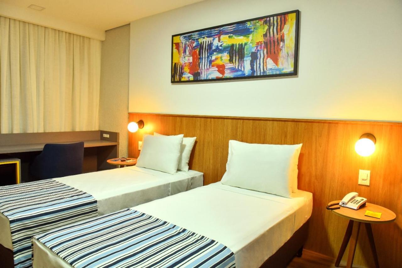 קסקוול Days Inn By Wyndham Cascavel מראה חיצוני תמונה